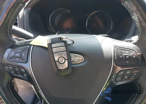 2018 Ford Explorer Platinum from USA, damaged, VIN 1FM5K8HT0JGB35769